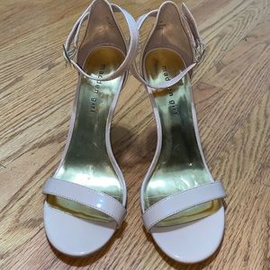 Madden girl light pink open toe heels, size 9, good condition